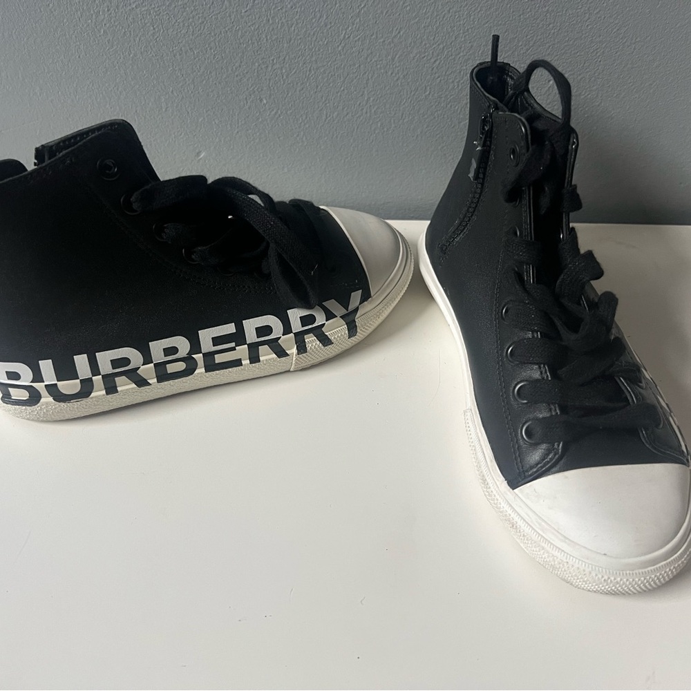 Burberry Shoes